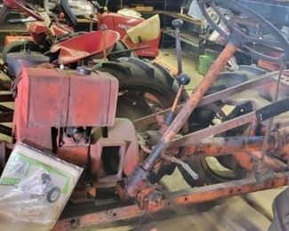 Tractor with Bookslets