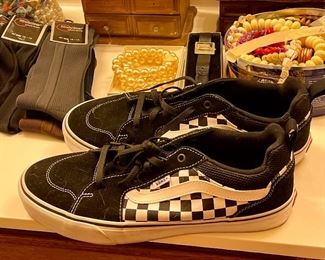 men's shoes sizes 12 and 13