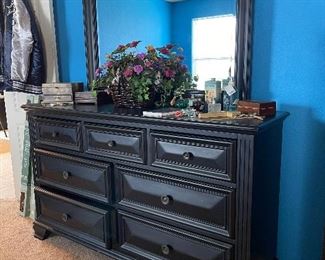 dresser with Mirror