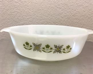 $15 - VINTAGE FIREKING GREEN MEADOW DISH #437 - IN ABSOLUTE PRISTINE CONDITION