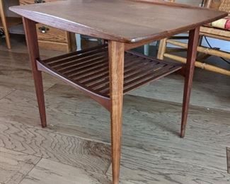 Hvidt-Meleega Side table