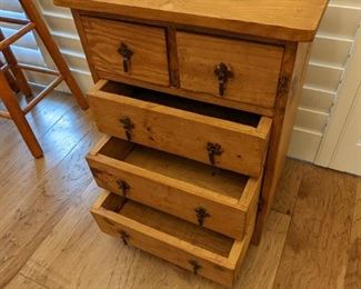 Small cabinet