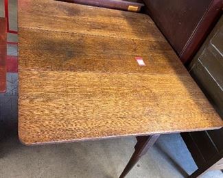 Likely 18th Century Queen Anne Drop-Leaf Table
