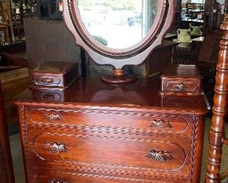 Davis Lillian Russell Dresser