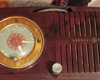 Beautiful Vintage Radio