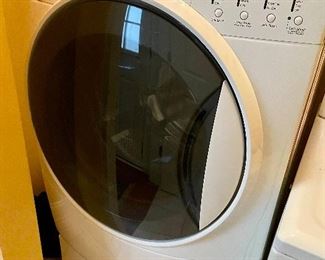Kenmore front load clothes washer