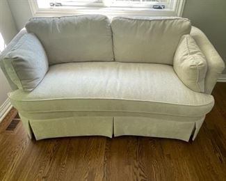 Sherrill loveseat, cream with animal print