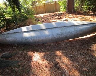 Aluminum canoe