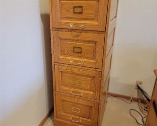 WINNERS ONLY SOLID OAK FILE CABINET
