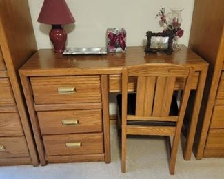STANLEY DESK AND CHAIR.    2 OF EACH