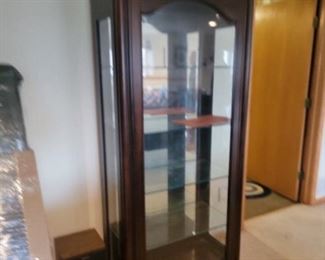 DUAL SIDE ENTRY WITH LIGHT BY WHALEN MFG