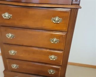 VAUGHAN BEDROOM SUITE