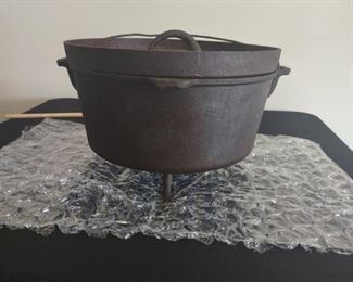 Large Cast Iron Bean Pot 