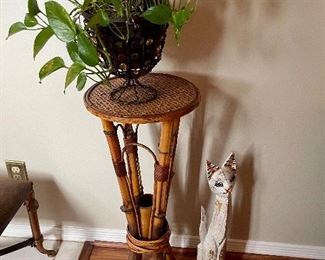 Rattan table or plant stand