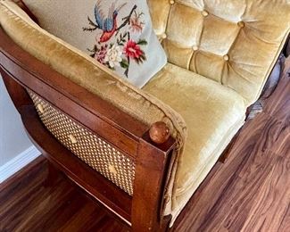 This Mid Century Chair ROCKS! Look at the buttons on the sides