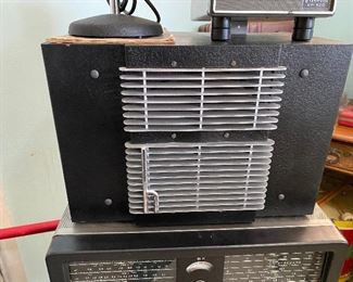 https://www.ebay.com/itm/125532672531	NW5705 Hallicrafters Vintage Mono Speaker Local Pickup
