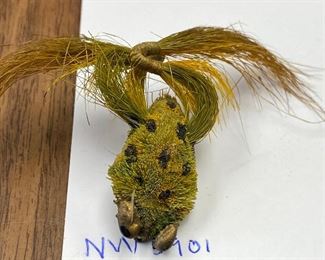 https://www.ebay.com/itm/115541108566	NW5901 ANTIQUE Fly Fishing handmade Lure - Frog
