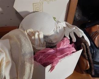 Vintage Ladies Hats & Gloves