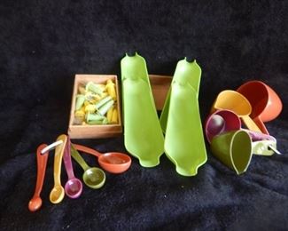 Vintage Corn on the Cob Set