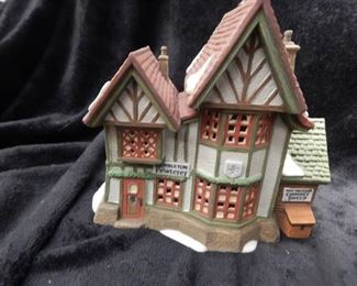 The Heritage Village Collection. Dickens Village series Hamilton Pewterer