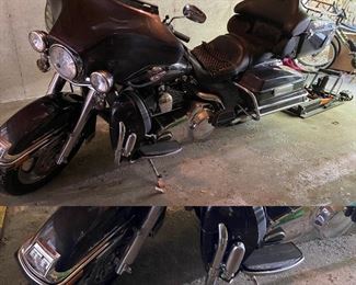 2007 Harley Davidson Ultra Classic, we think it has about 10,000 miles on it .