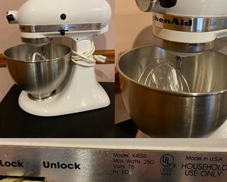 White Kitchenaid K45SS