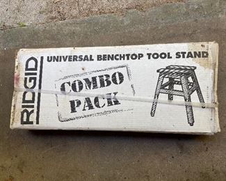Rigid Universal Benchtop Tool Stand
Combo Pack