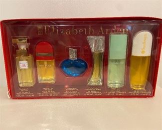 Elizabeth Arden Sampler Perfume Gift Set Unopened Box