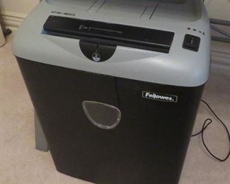 Paper shredder