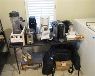 Collection of nice small appliances...