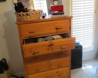 Amazing dresser