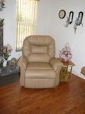 RECLINER
