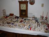 JEWELRY
CLOCK