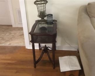 End table & lamp