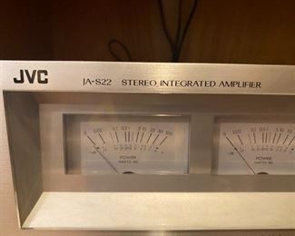 JVC amplifier