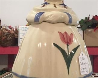 This USA-made pottery maiden lends a sweet touch of nostalgia, especially when filled with cookies.
