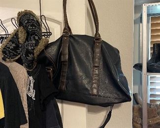 *PRESALE AVAILABLE FOR CLOTHING OR ACCESSORIES* If you are interested in bulk buying or see something you really like, please call to schedule an appointment. Appointment available from 10AM-6PM Mon-Wed. Thank you!