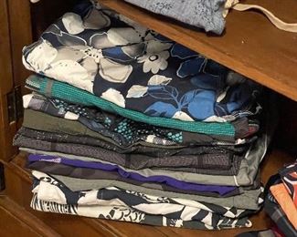 *PRESALE AVAILABLE FOR CLOTHING OR ACCESSORIES* If you are interested in bulk buying or see something you really like, please call to schedule an appointment. Appointment available from 10AM-6PM Mon-Wed. Thank you!