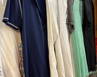 *PRESALE AVAILABLE FOR CLOTHING OR ACCESSORIES* If you are interested in bulk buying or see something you really like, please call to schedule an appointment. Appointment available from 10AM-6PM Mon-Wed. Thank you!