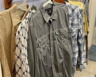 *PRESALE AVAILABLE FOR CLOTHING OR ACCESSORIES* If you are interested in bulk buying or see something you really like, please call to schedule an appointment. Appointment available from 10AM-6PM Mon-Wed. Thank you!