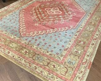 Pottery Barn Bindu Persian Style Area Rug 