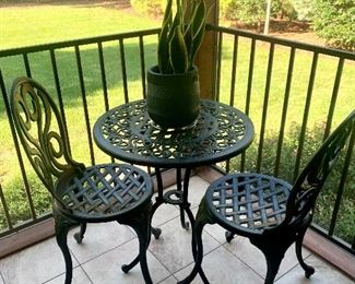 Cast Iron Patio Table with 2 Chairs