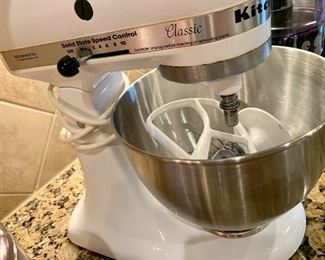 Kitchen Aid Classic Stand Mixer