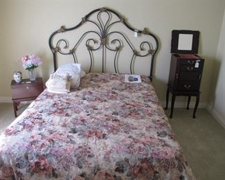 Craftmatic adjustable bed