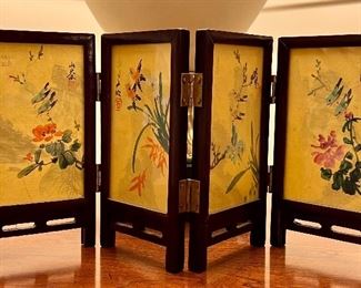 Folding Screen