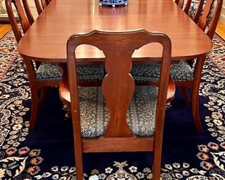 Harden Furniture Table & 8 Chairs