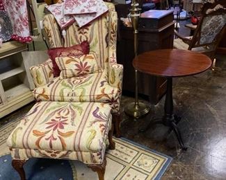 Queen Anne Chair with Matching Ottoman and Antique Mahogany 3-Leg Round Side Table