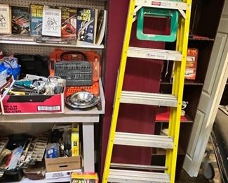 Ladder and other garage items