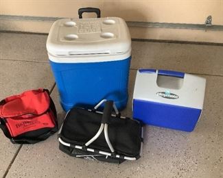 Ice Chests & Coolers
