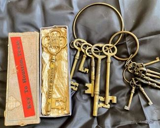 Vintage Keys and Novelty Key to Houston 24k Plated